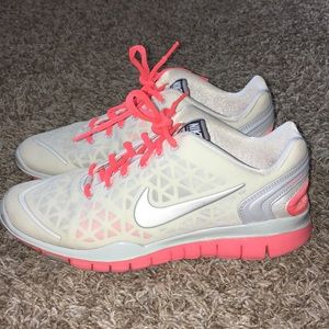 Nike Training free fit 2